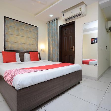 Oyo 5478 Skippers Inn Ludhiana Bagian luar foto