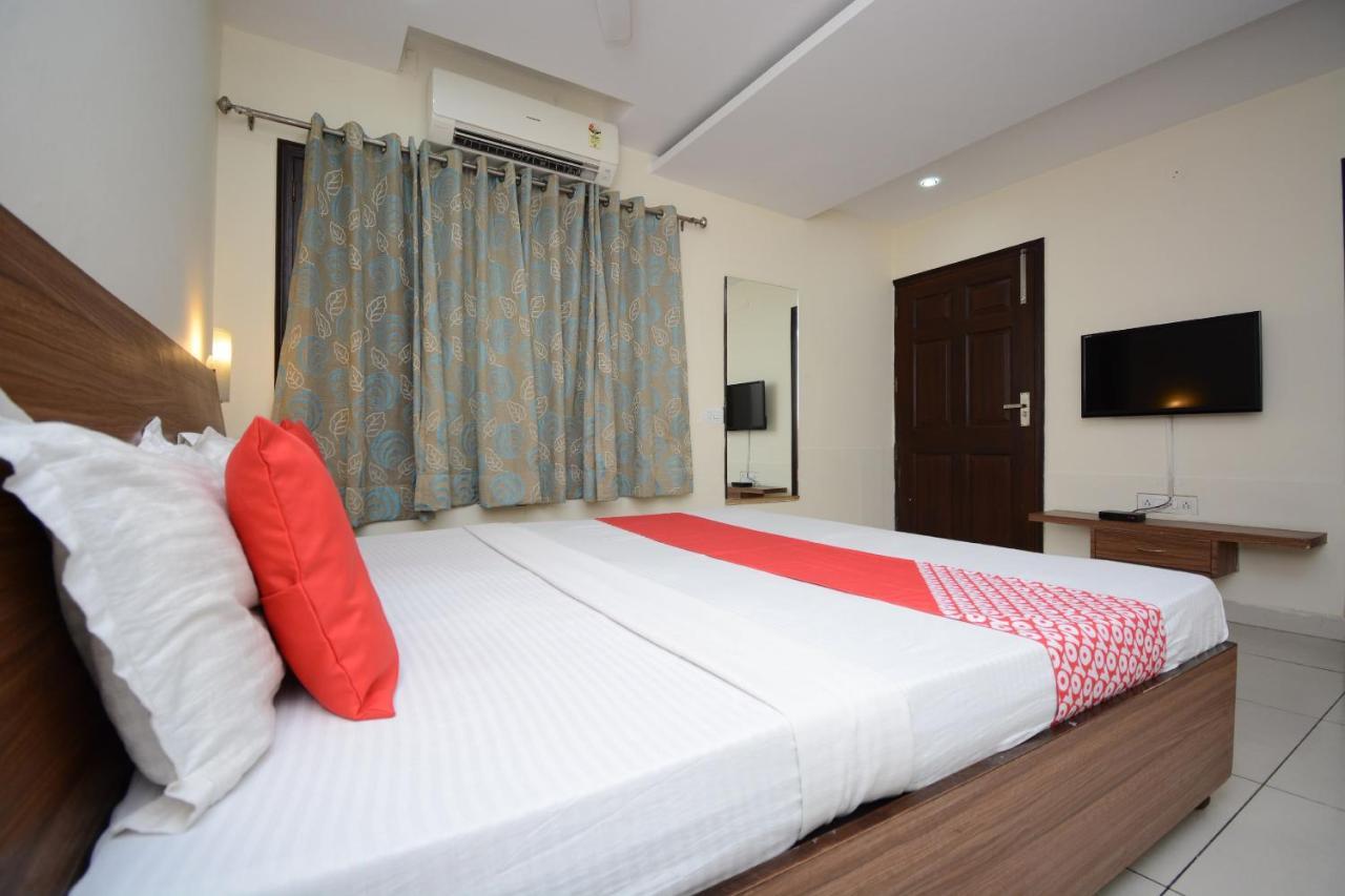 Oyo 5478 Skippers Inn Ludhiana Bagian luar foto