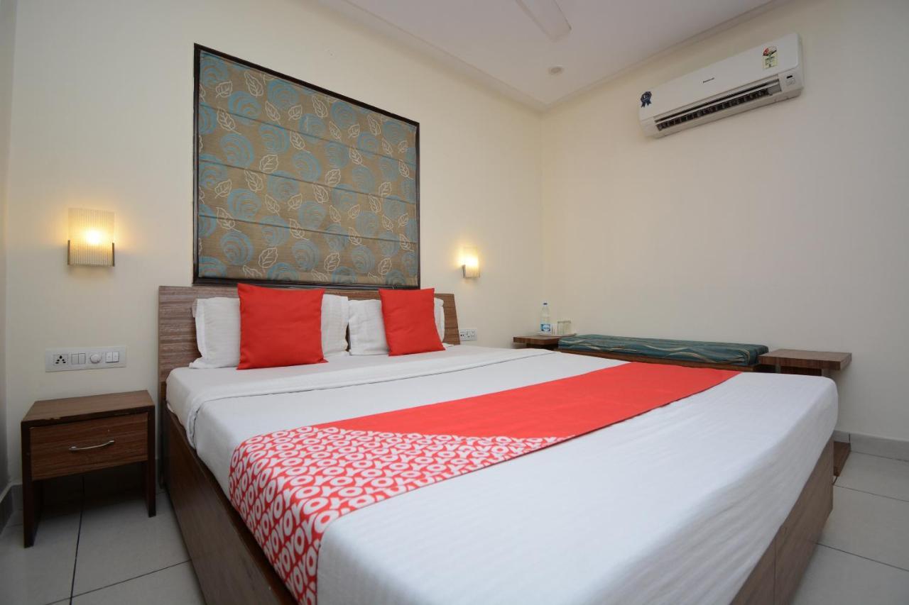 Oyo 5478 Skippers Inn Ludhiana Bagian luar foto