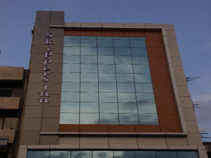 Oyo 5478 Skippers Inn Ludhiana Bagian luar foto